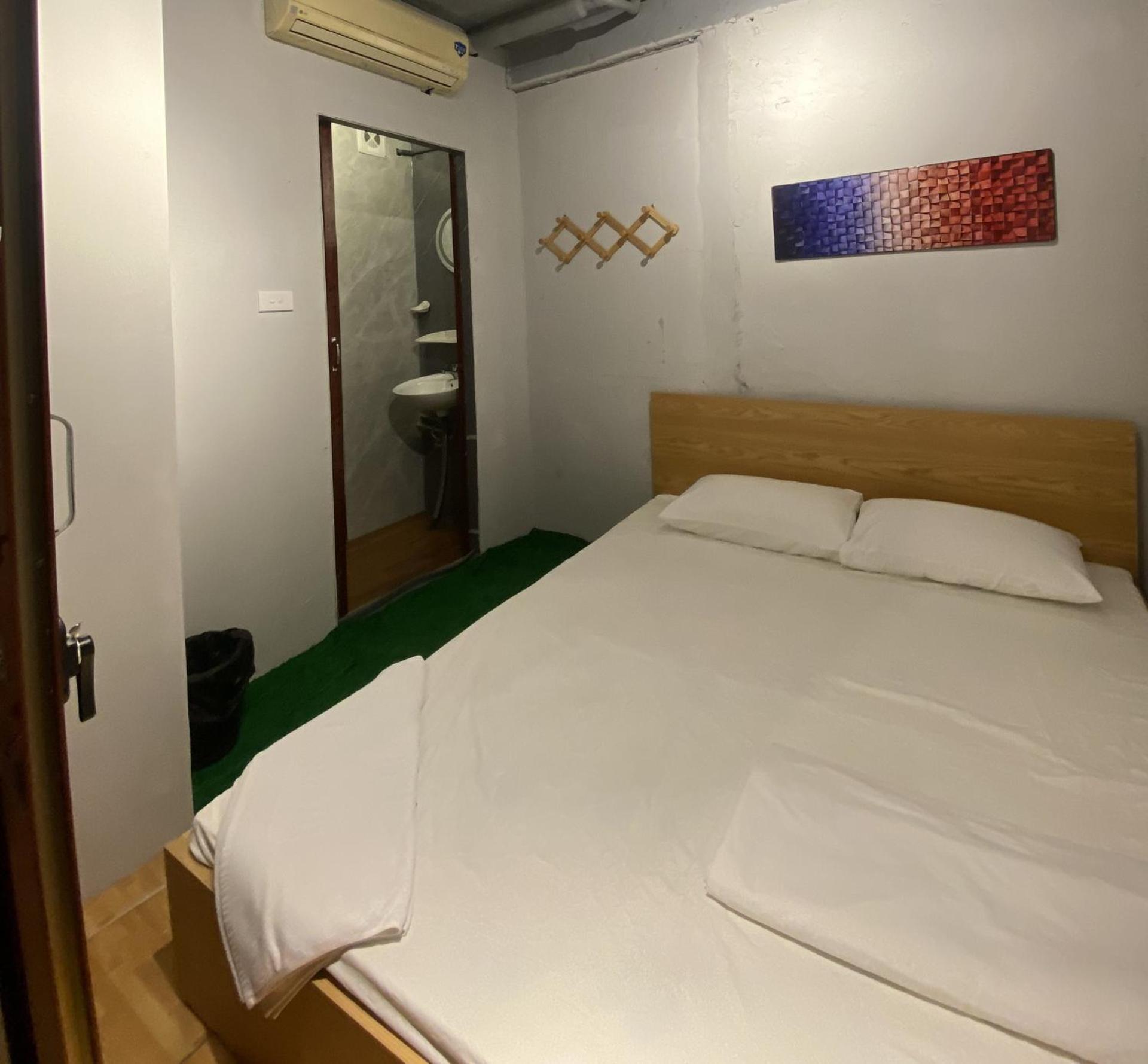 Ubuntu Hostel - Book Tour Here , Stay Here Free Hanoi Exterior photo